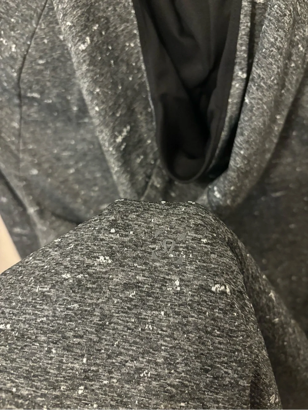 Lululemon Fresh Form Hoodie S Gray Stretch Performance Gym Training Pullover